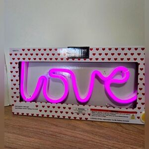 Pink Neon Love Sign Romanticize Usb Cable 13.38 X 5.00 In Nwt